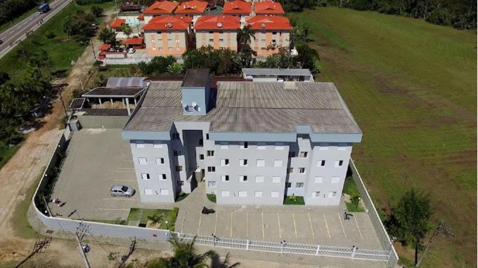 Ubatuba - Edificio Erica Apto 33 - 850 Metros Da Praia Grande Buitenkant foto